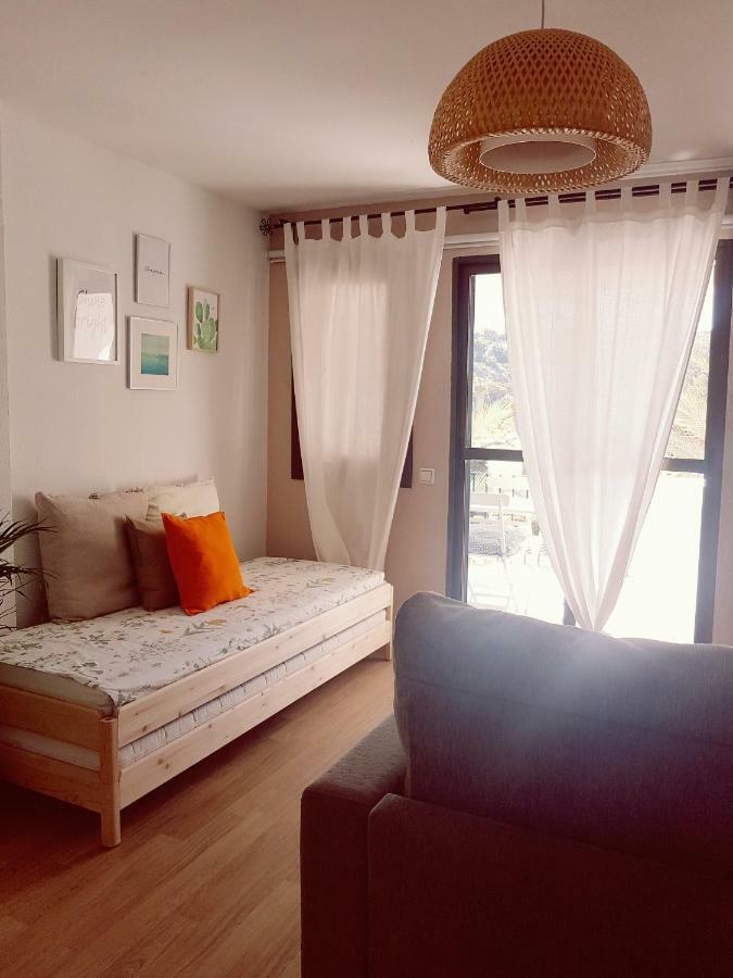 Estudio Pueblo Evita 133 เบนัลมาเดนา ภายนอก รูปภาพ